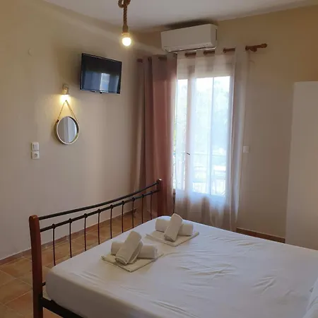 Georgias House Project Ground Floor Apartment Skiathos Town